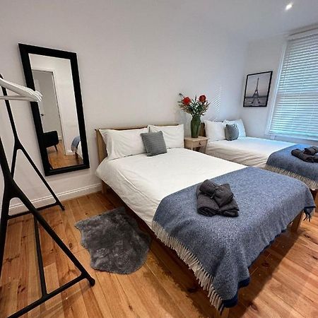 Notting Hill Guest Flat Apartamento Ealing Exterior foto