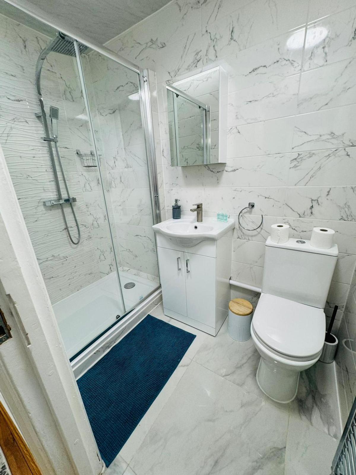 Notting Hill Guest Flat Apartamento Ealing Quarto foto