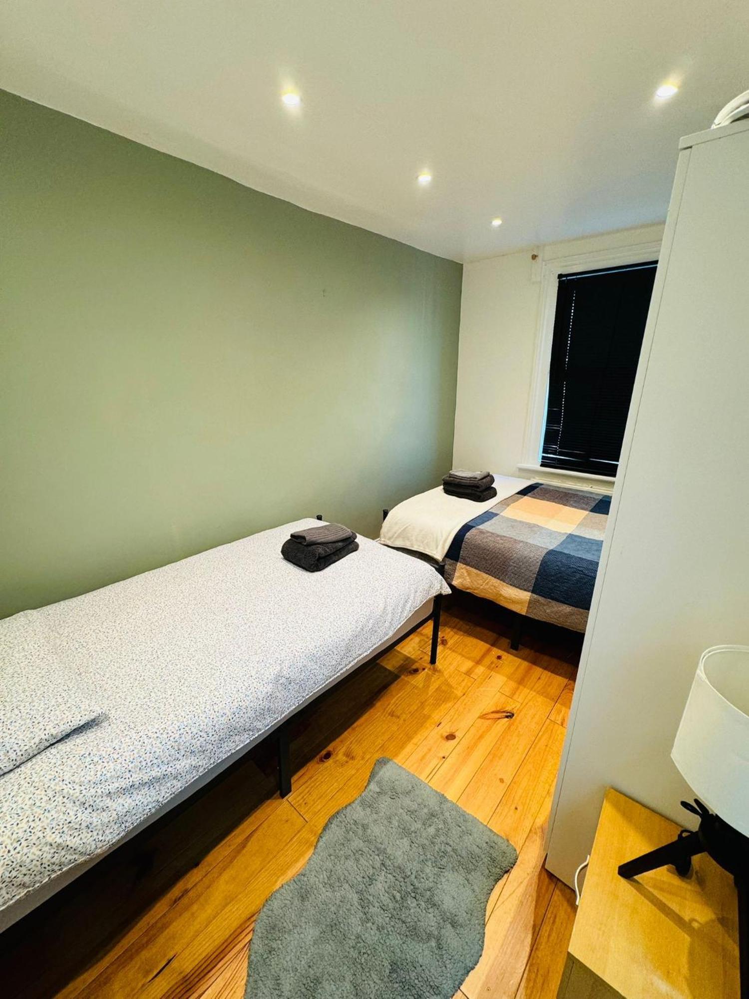 Notting Hill Guest Flat Apartamento Ealing Quarto foto